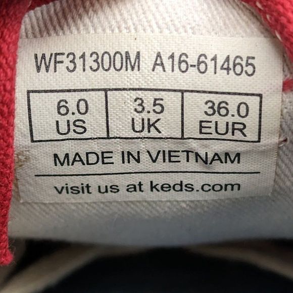 Keds Red With White and Beige Sole, White Stitching Size 6 US Great condition - Picture 5 of 9